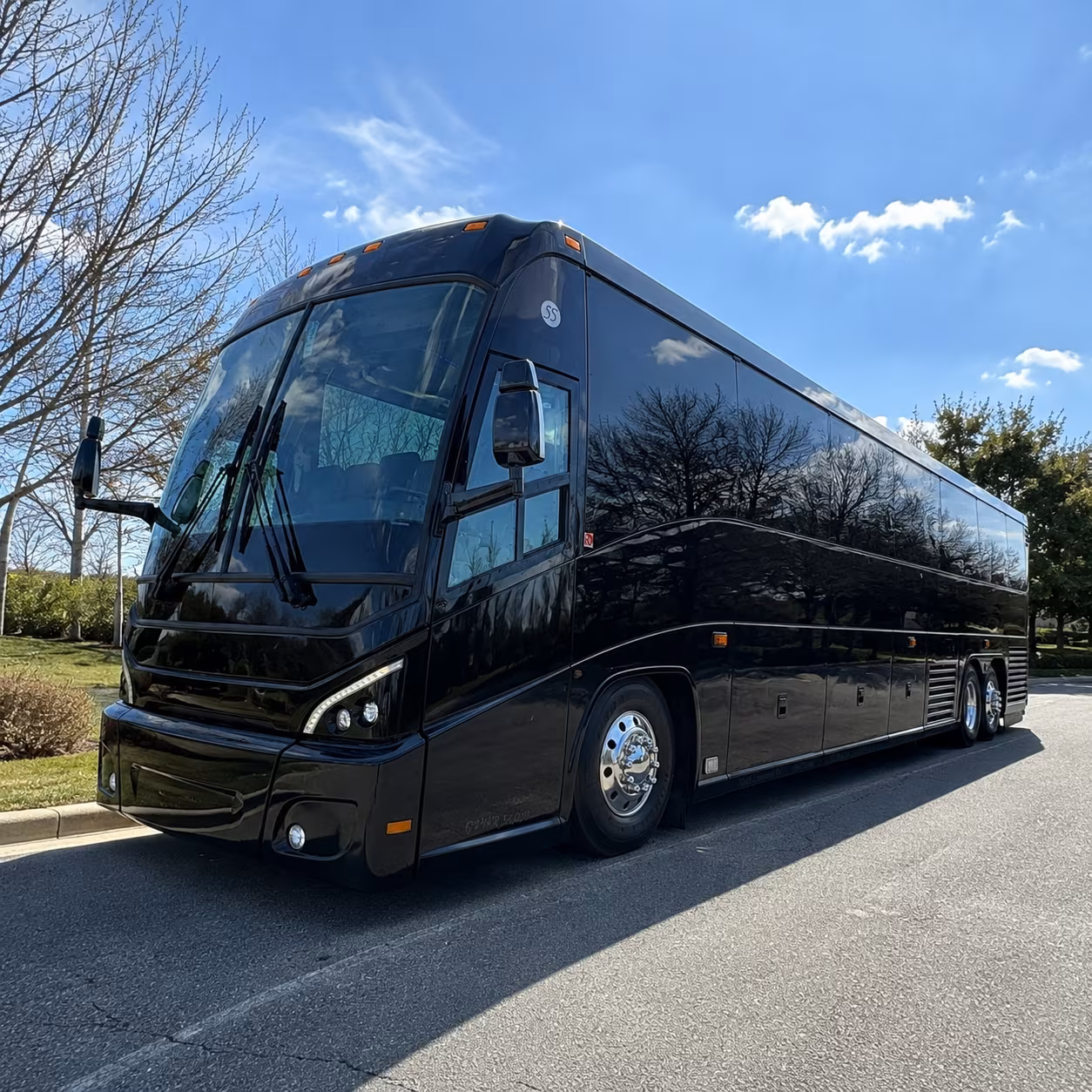 tracy charter bus services exterior
