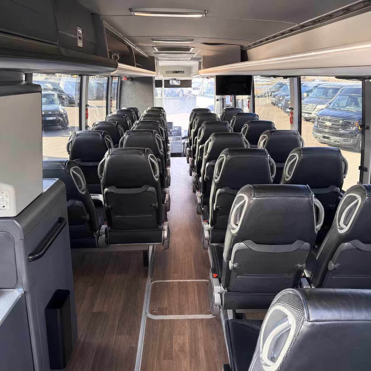 your san francisco international airport sfo charter bus from tracy